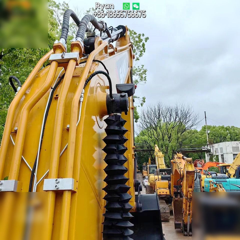 2022 Sany SY215C crawler excavator boom and hydraulic detail 2022 Sany SY215C crawler excavator boom and hydraulic detail