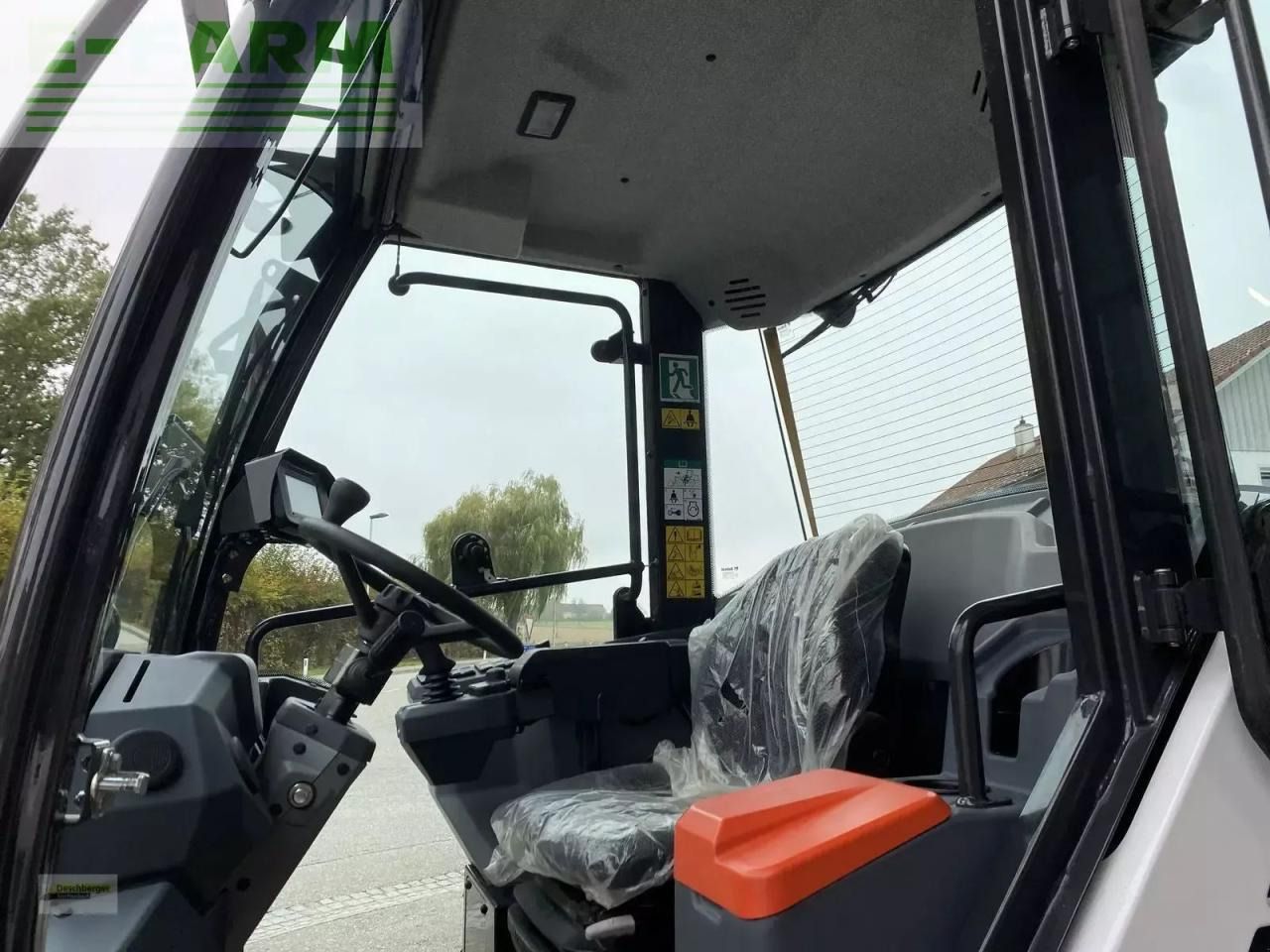 Bobcat L85E V Mini Excavator interior view Bobcat L85E V Mini Excavator interior view