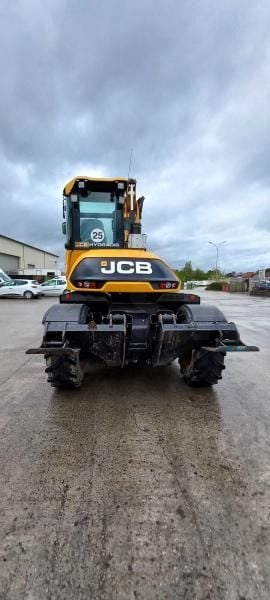 2020 JCB 110W wheel excavator rear view