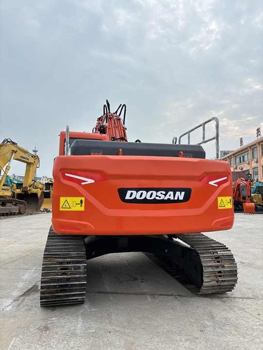 2020 Doosan DX225LCA crawler excavator, rear view