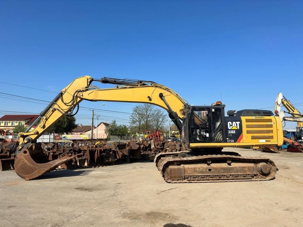 2013 Caterpillar 336E L crawler excavator, side view