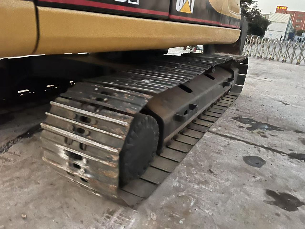 2014 Caterpillar 320BL crawler excavator track assembly