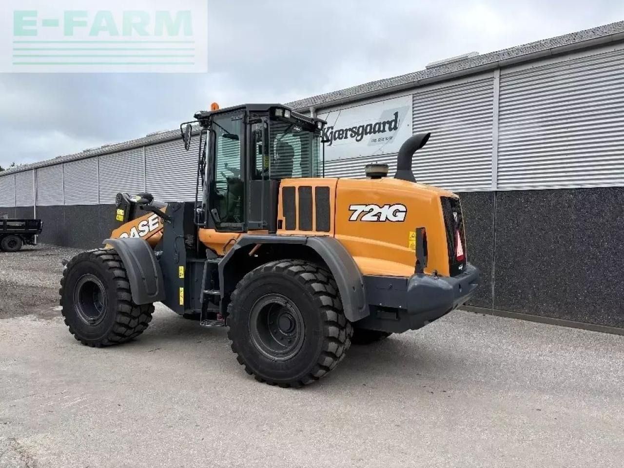 2017 CASE 721G wheel loader, rear three-quarter view 2017 CASE 721G wheel loader, rear three-quarter view