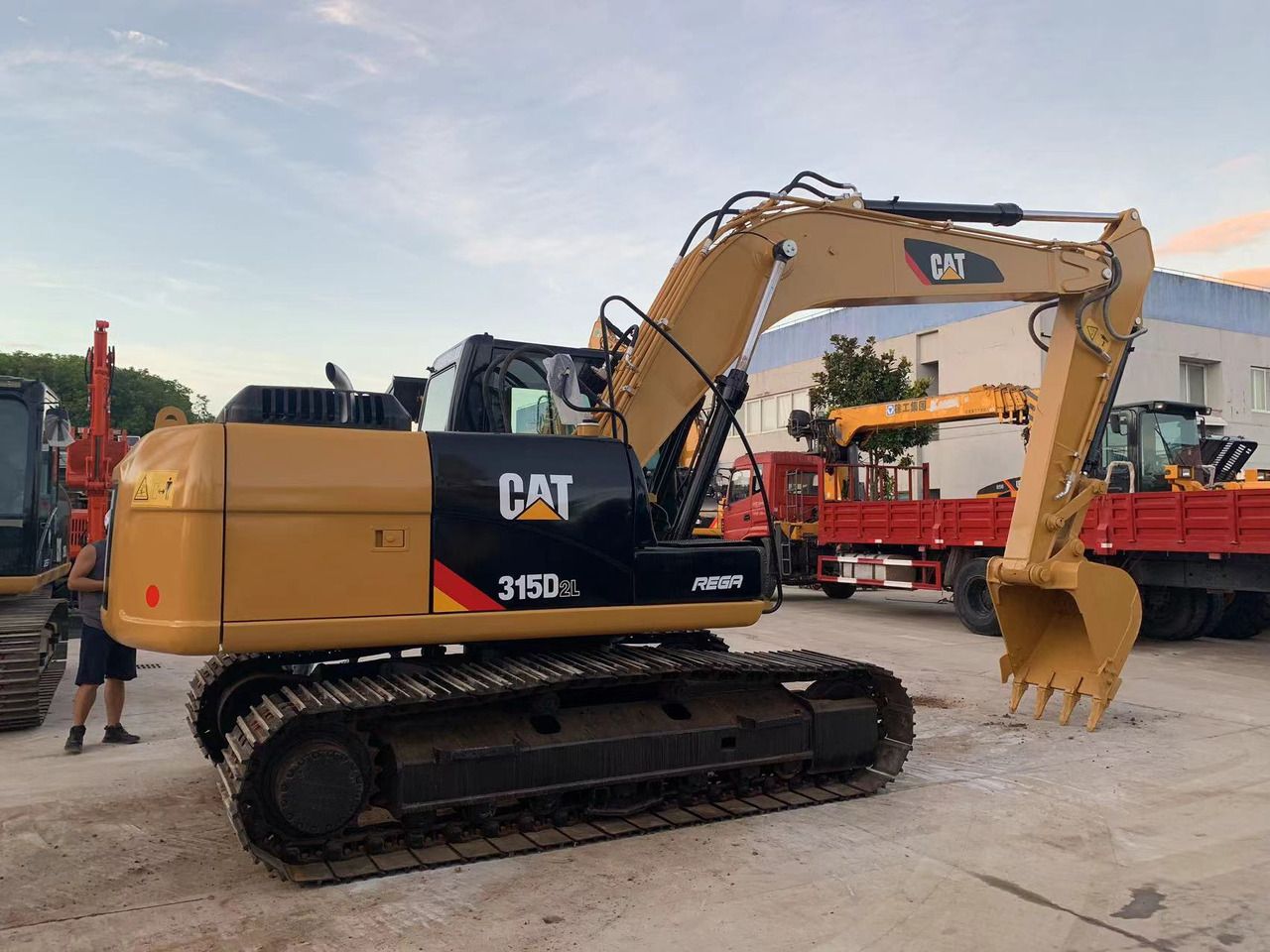 2023 Caterpillar 315D2L crawler excavator side view