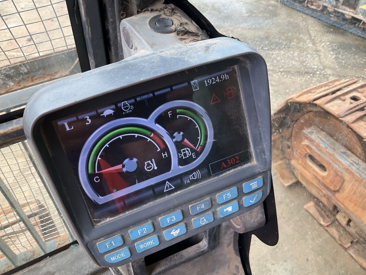 2017 XCMG XE900D crawler excavator digital monitor display