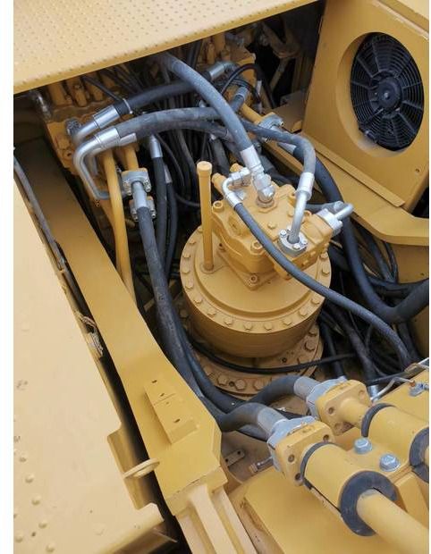 2018 Caterpillar 336D crawler excavator hydraulic compartment view