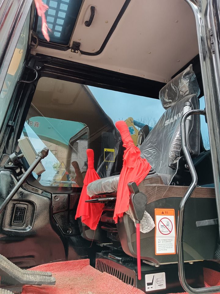 2024 Sany 235H crawler excavator interior cab view