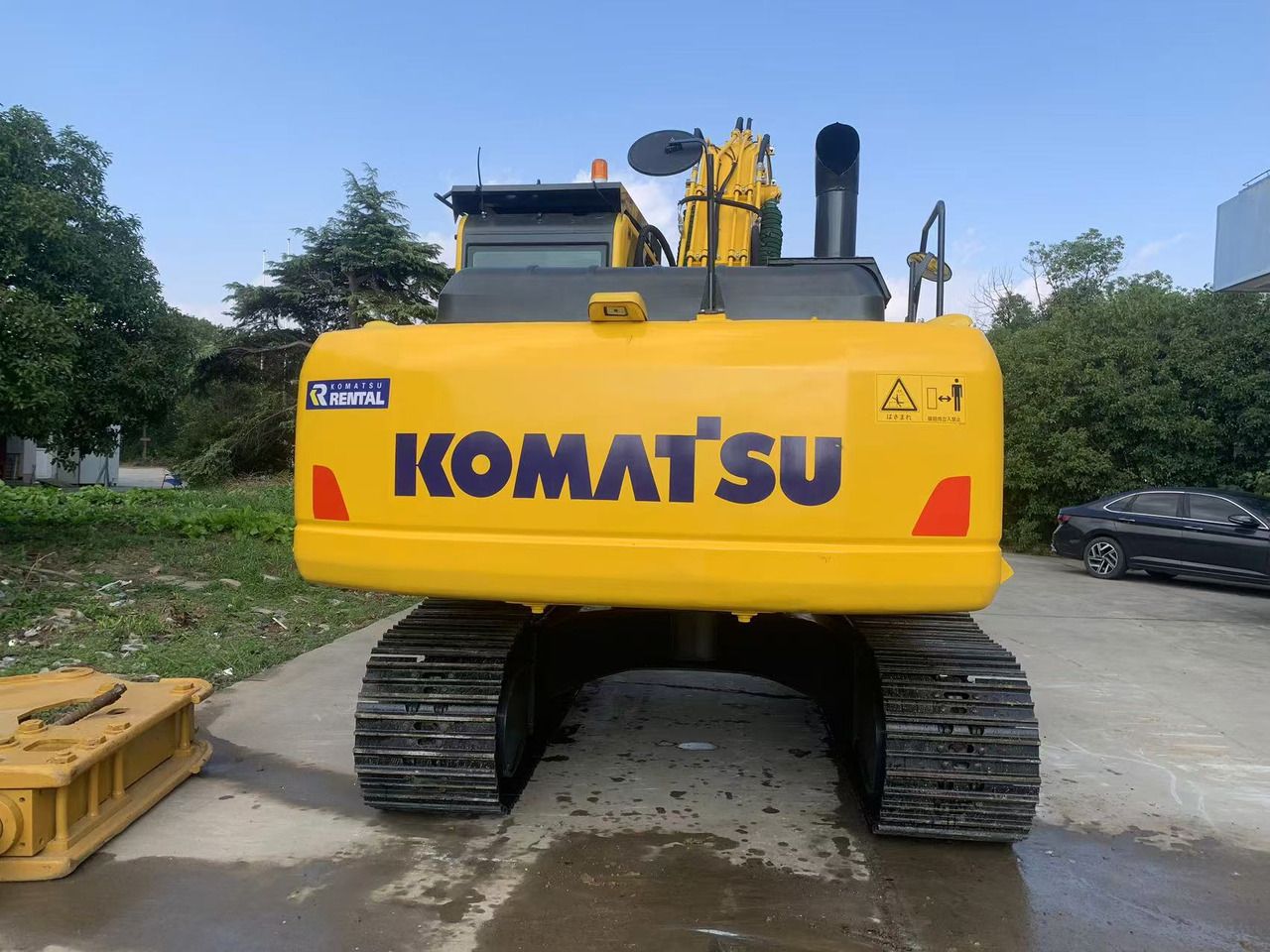 2023 Komatsu PC200-8MO crawler excavator rear view