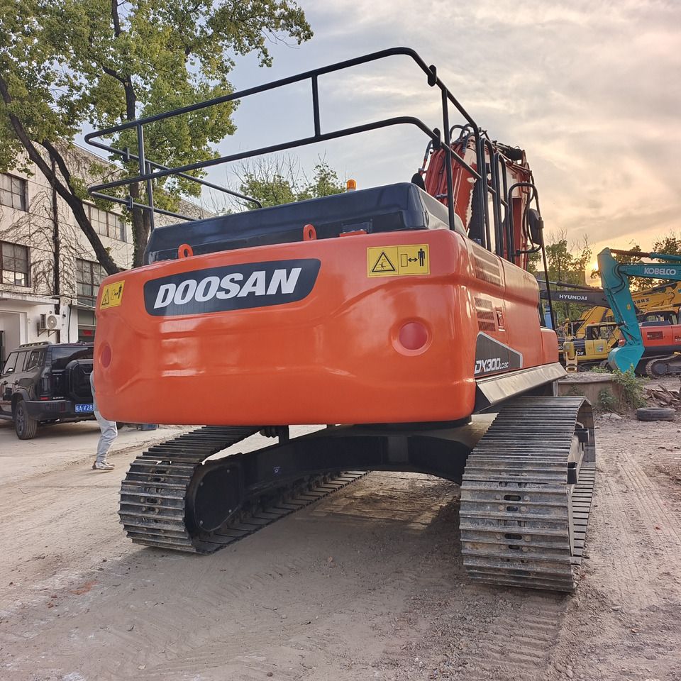 2024 Doosan DX300LC-9C crawler excavator rear view