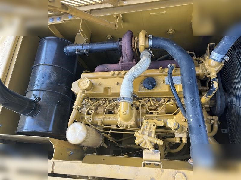 2015 Caterpillar 320CL motorruimte aanzicht