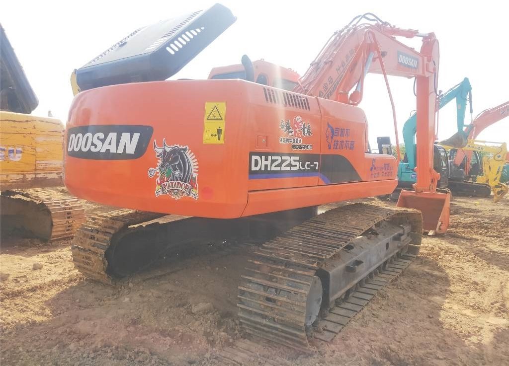 2023 Doosan DH225LC-7 crawler excavator rear three-quarter view