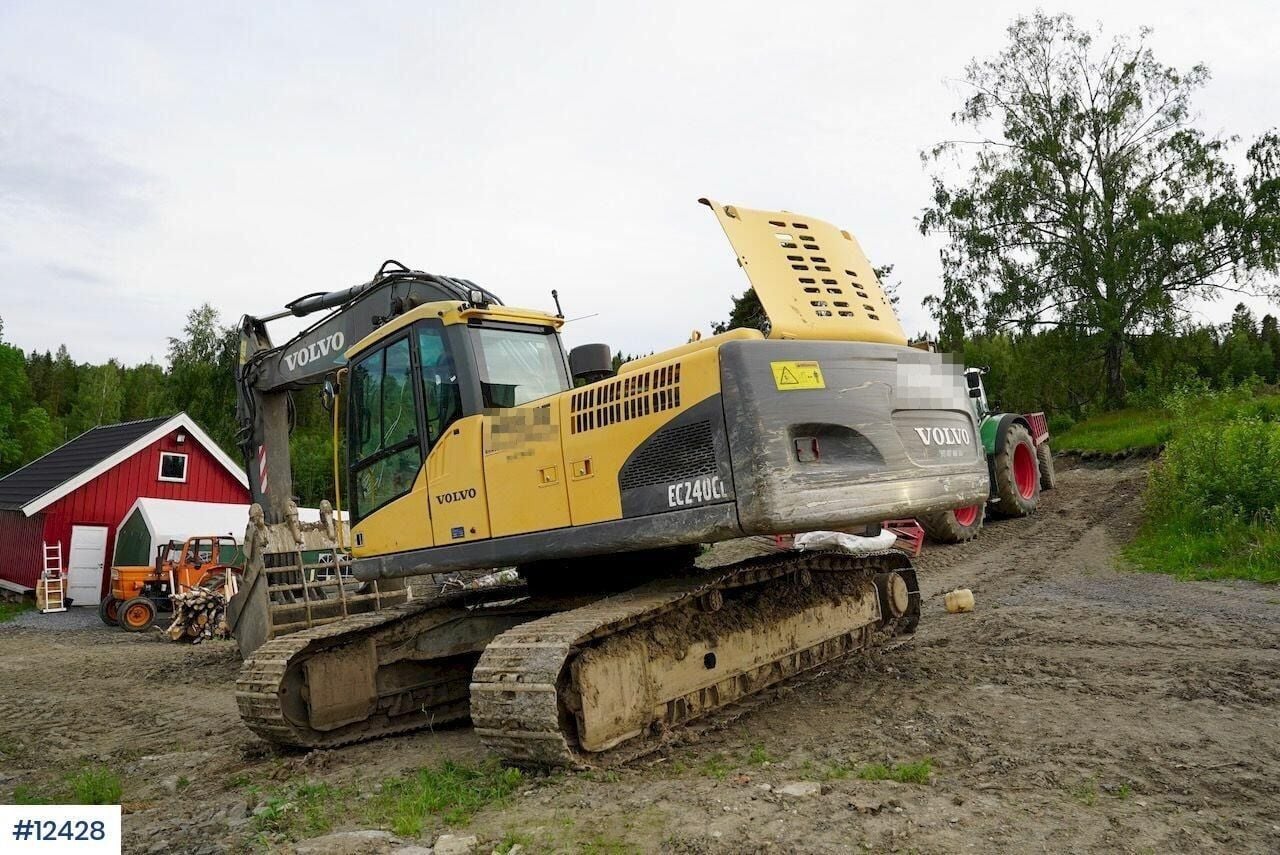 2008 Volvo EC240CL crawler excavator, rear three-quarter view