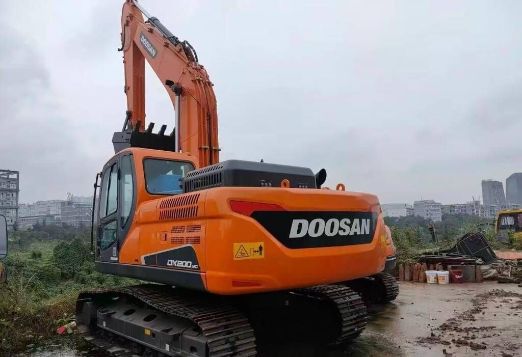 2025 Doosan DX200.8C crawler excavator rear three-quarter view
