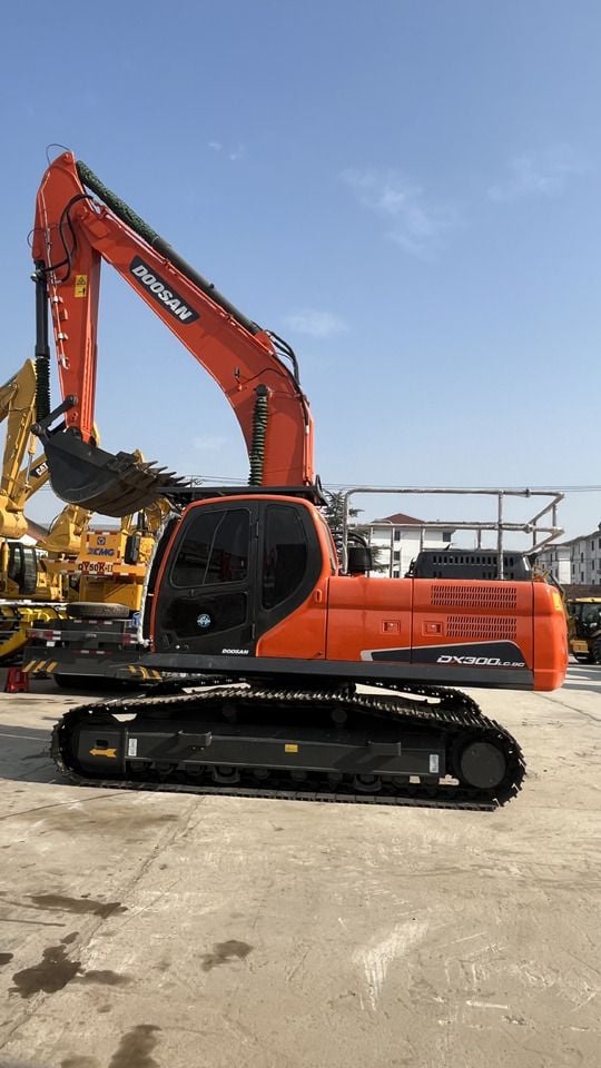 2022 Doosan DX300LC crawler excavator, side view