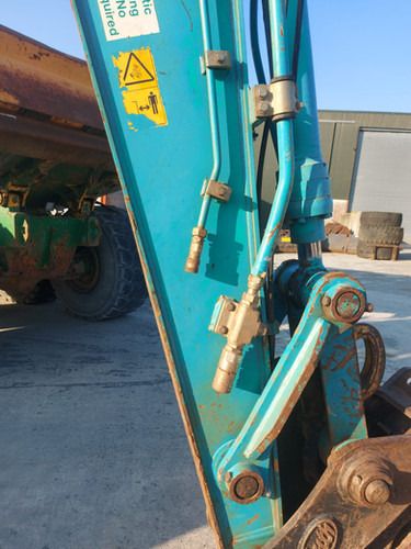 2017 Kobelco SK140SRLC-5 excavator boom and hydraulic detail