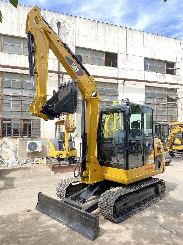 2018 Caterpillar 306D mini excavator, front three-quarter view