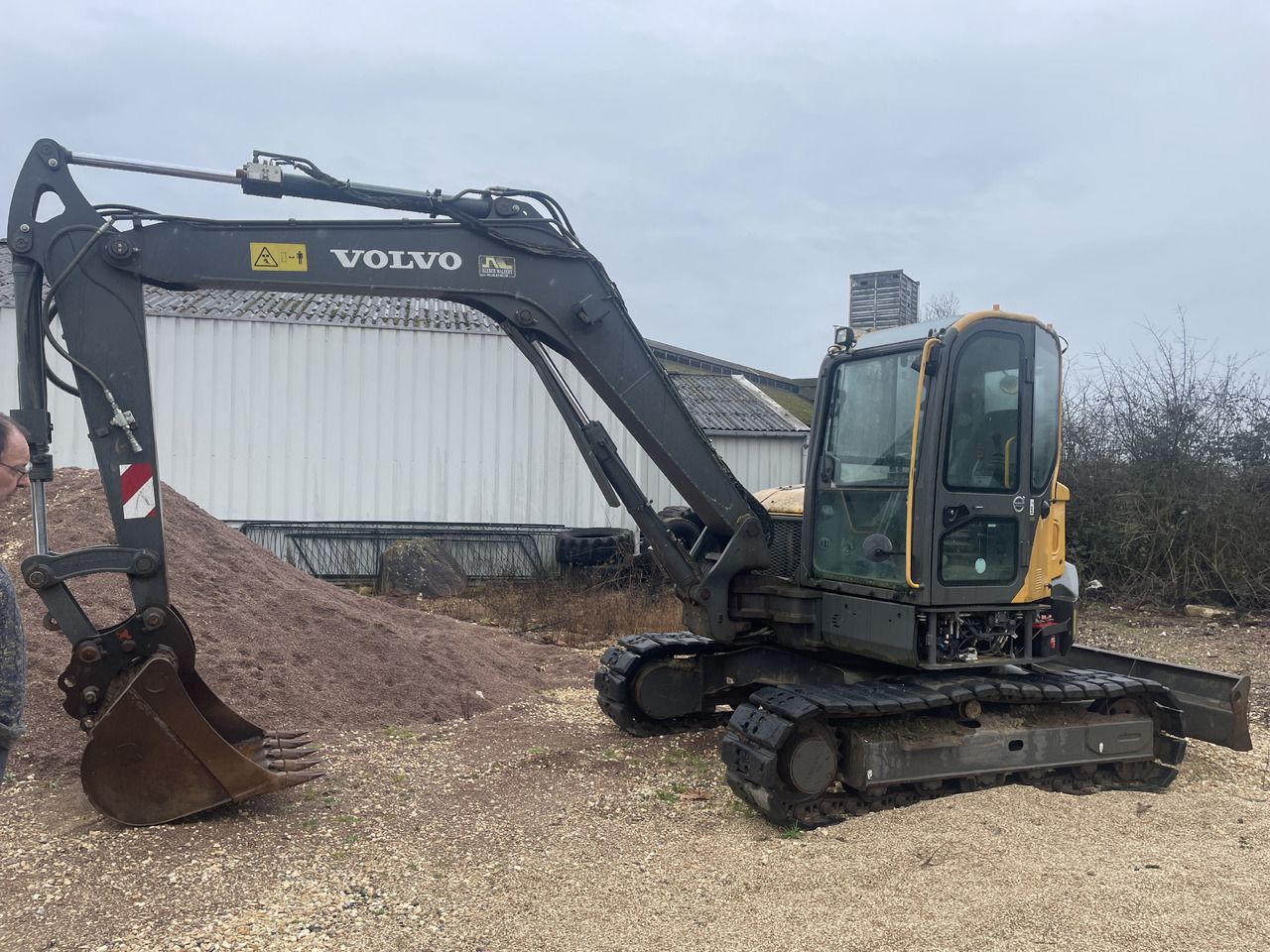 2014 Volvo ECR88D crawler excavator, side view