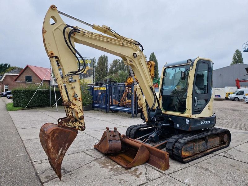 2014 Hyundai 60CR-9 mini excavator, front three-quarter view