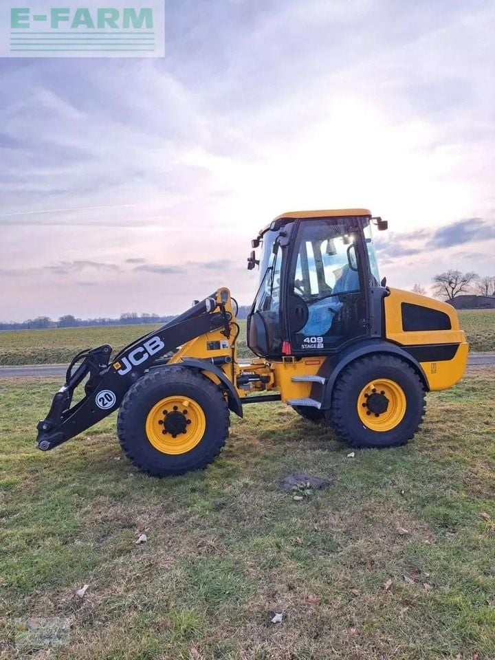 2024 JCB 409 AGRI wheel loader, side view 2024 JCB 409 AGRI wheel loader, side view
