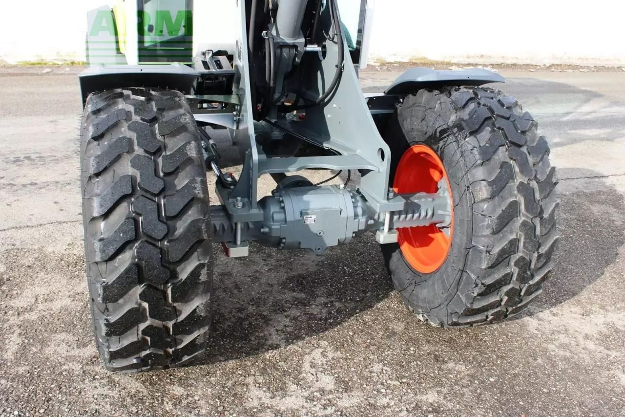 2024 Claas TORION 530 mini excavator rear axle view