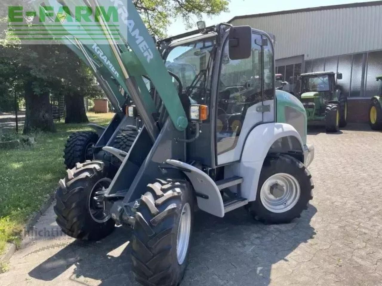 2023 Kramer KL255L mini excavator, front three-quarter view 2023 Kramer KL255L mini excavator, front three-quarter view