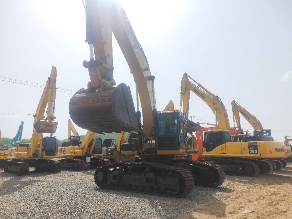 2023 Caterpillar 340D Escavadora de Rastos