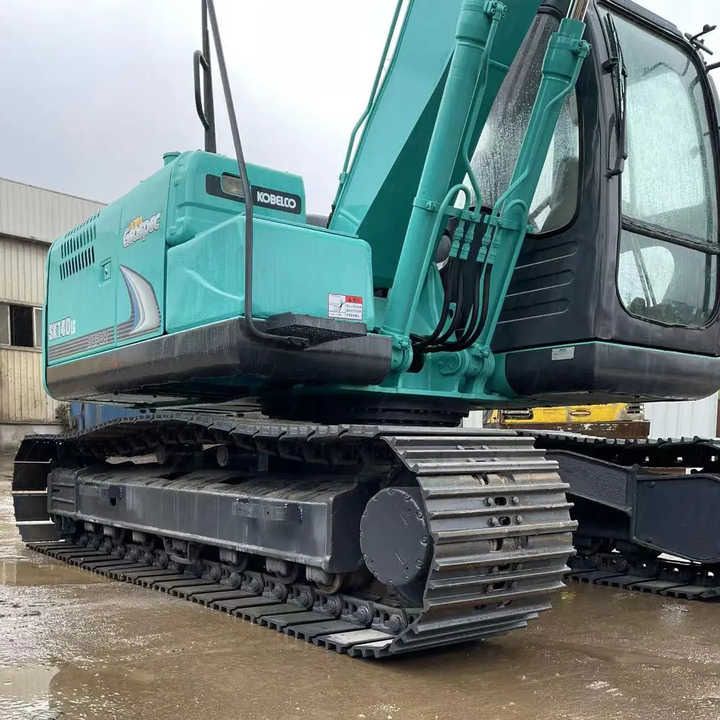 2011 Kobelco SK140-8 crawler excavator, side view