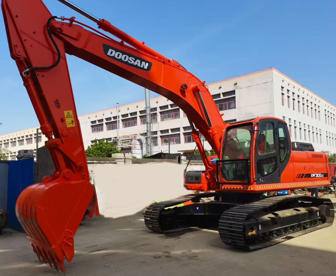 2023 Doosan DX300LC crawler excavator, side view
