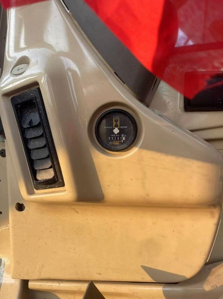 2023 Caterpillar 320B crawler excavator cab interior hour meter