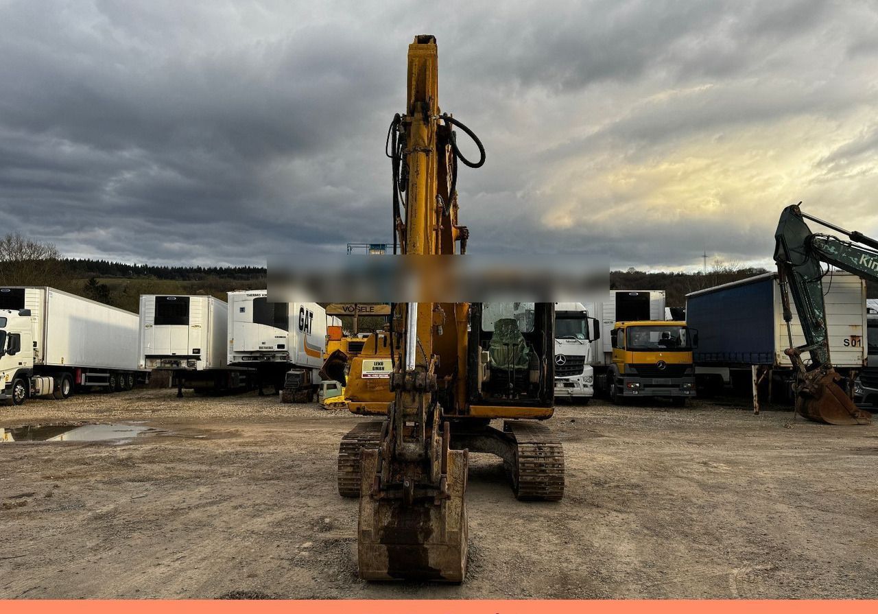 2005 Caterpillar 311C crawler excavator, front view
