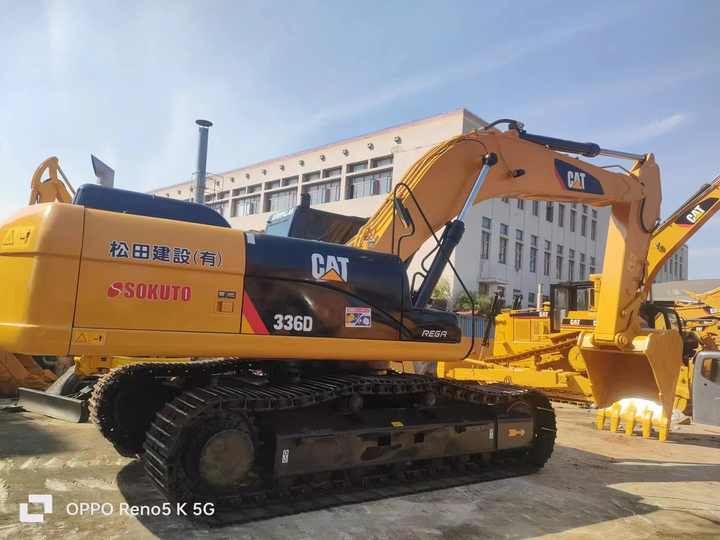 2022 Caterpillar 336D crawler excavator, rear three-quarter view 2022 Caterpillar 336D crawler excavator, rear three-quarter view