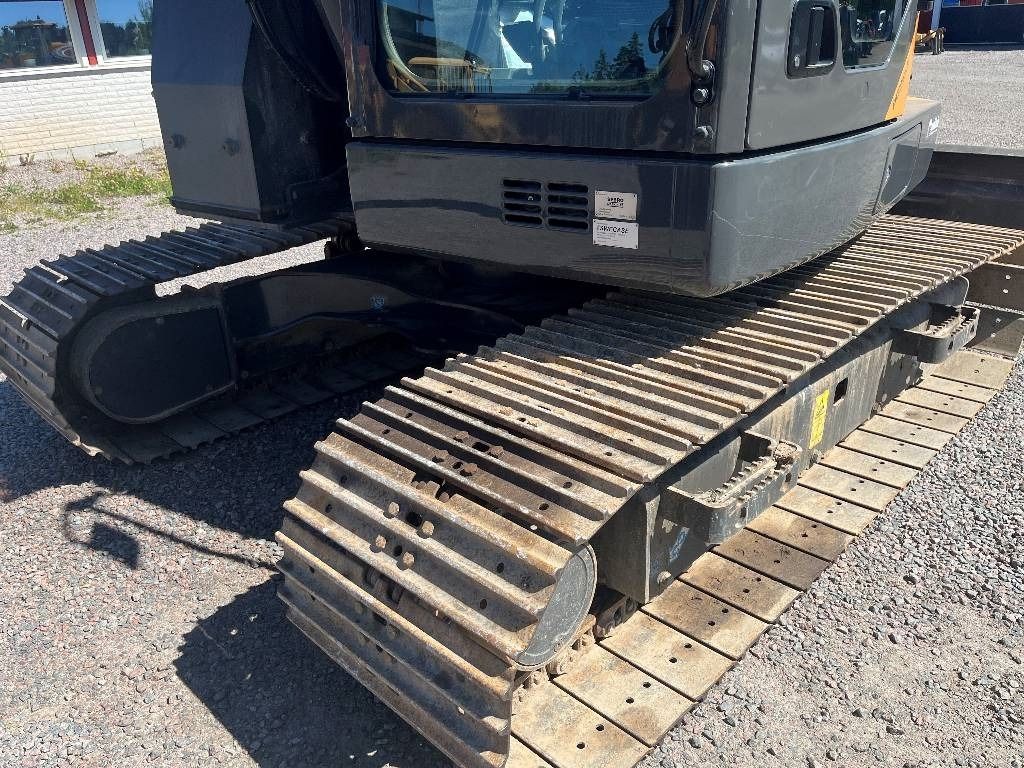 2022 CASE CX85D SR mini excavator lower cab and tracks