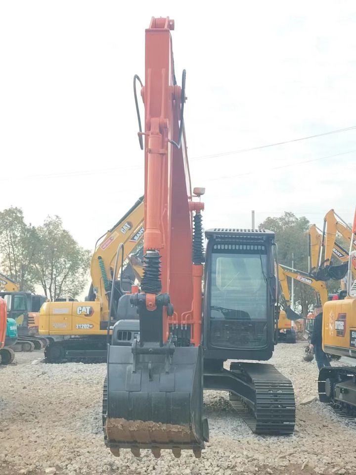 2022 Hitachi ZX120 crawler excavator, front view 2022 Hitachi ZX120 crawler excavator, front view