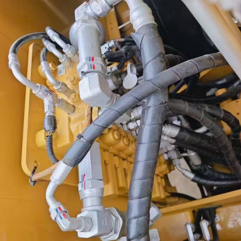 2025 Caterpillar 307E2 crawler excavator hydraulic system detail