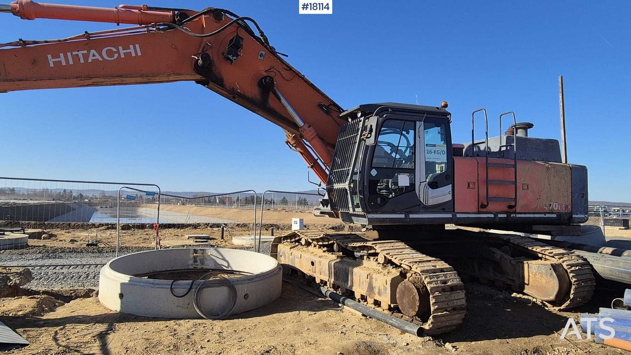 2008 Hitachi ZX470LCH-3 crawler excavator side view