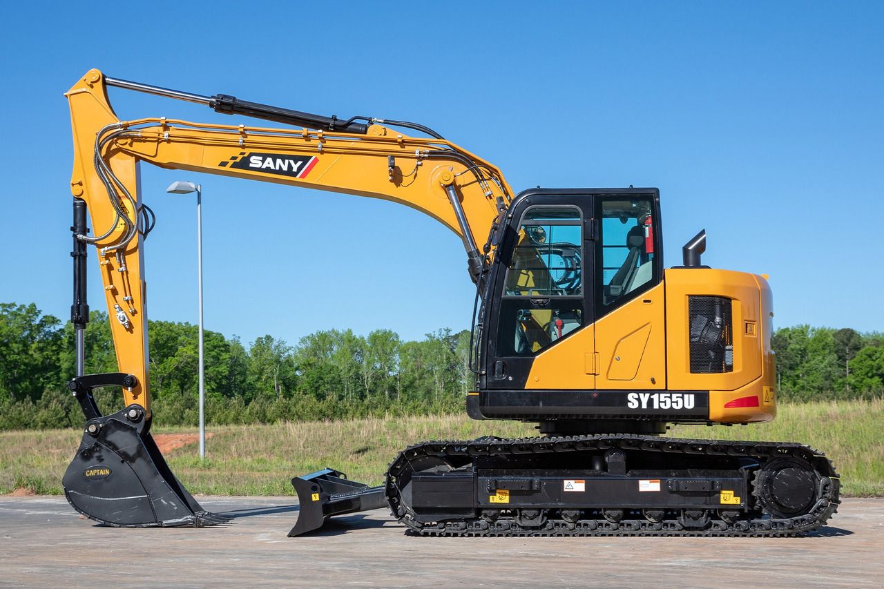 Sany SY155U crawler excavator, side view