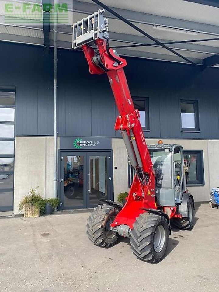 2016 Weidemann 2070 LPT telescopic wheel loader, front three-quarter view