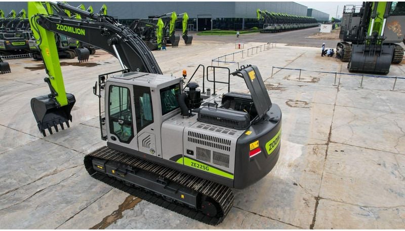 2025 Zoomlion ZE225G crawler excavator, high-angle rear view