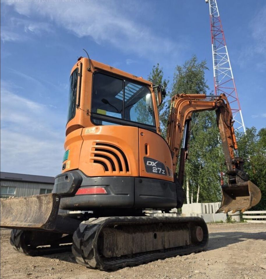 2008 Doosan DX27Z mini excavator, low-angle rear view