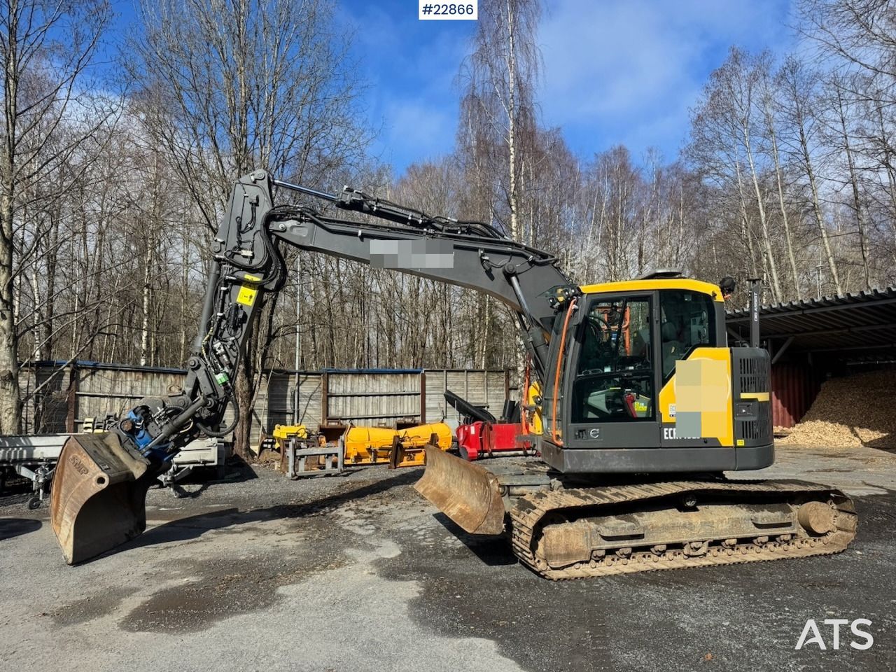 2019 Volvo ECR145EL crawler excavator side view 2019 Volvo ECR145EL crawler excavator side view