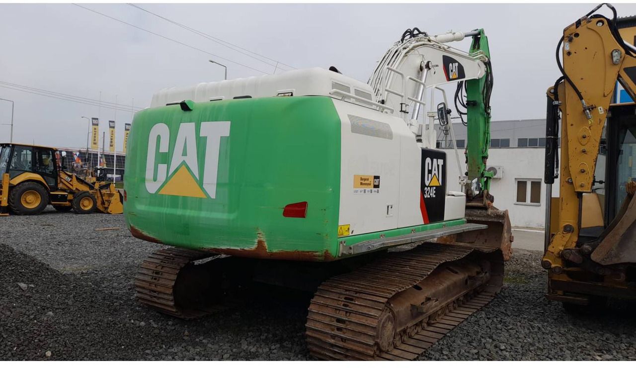 2015 Caterpillar 324EL crawler excavator rear view