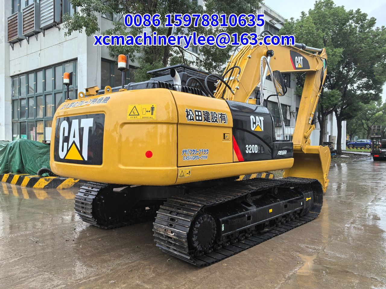 2023 Caterpillar 320D2 L Raupenbagger, hintere Dreiviertelansicht