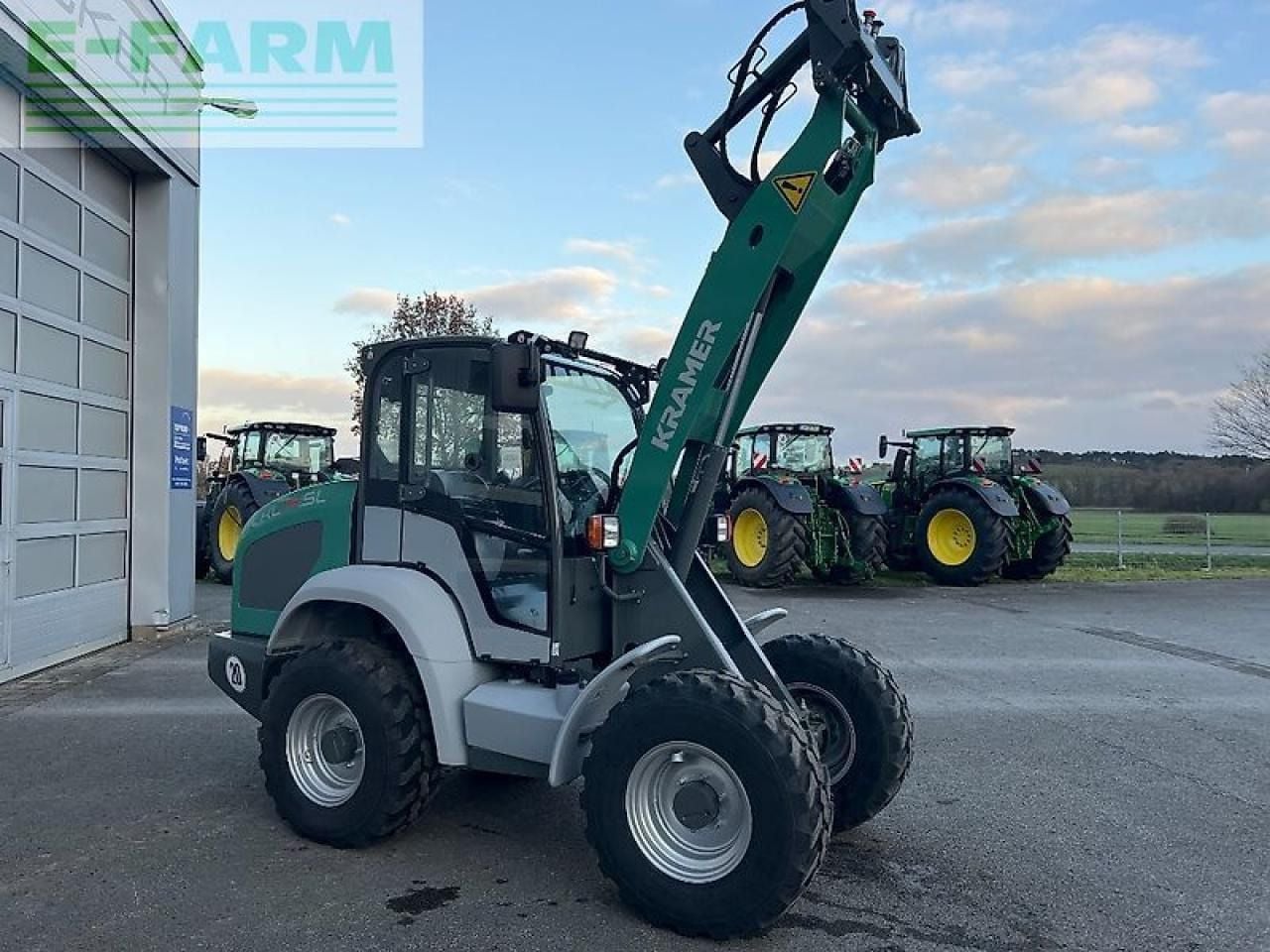 2023 Kramer KL19.5 wheel loader, side view 2023 Kramer KL19.5 wheel loader, side view