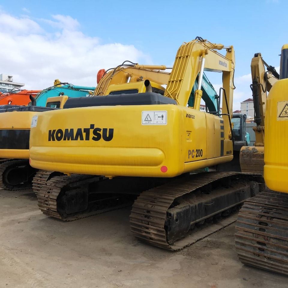 2018 Komatsu PC200-6 crawler excavator rear view