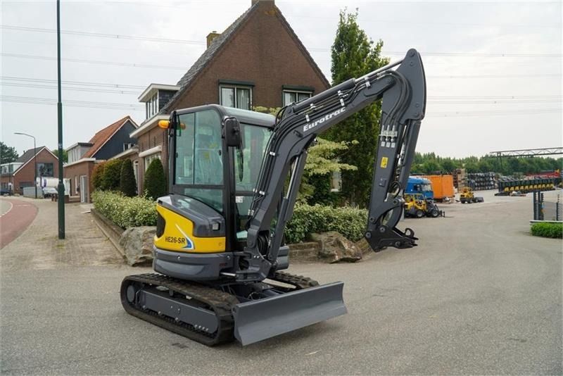 Eurotrac HE26-SR mini excavator, front three-quarter view