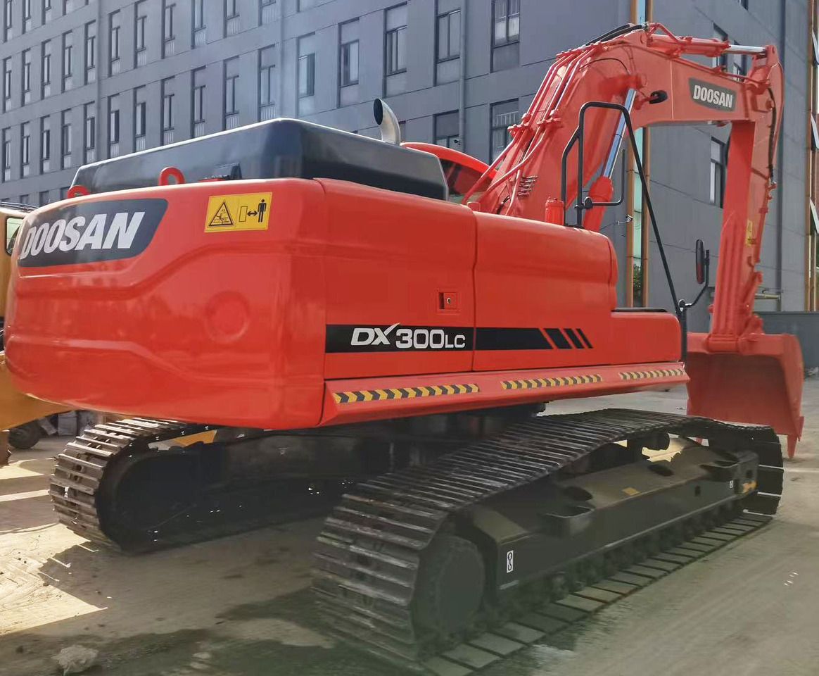 2023 Doosan DX300LC crawler excavator rear three-quarter view