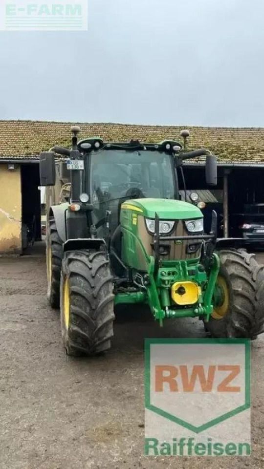 2020 John Deere 6R 130 tractor, front view 2020 John Deere 6R 130 tractor, front view