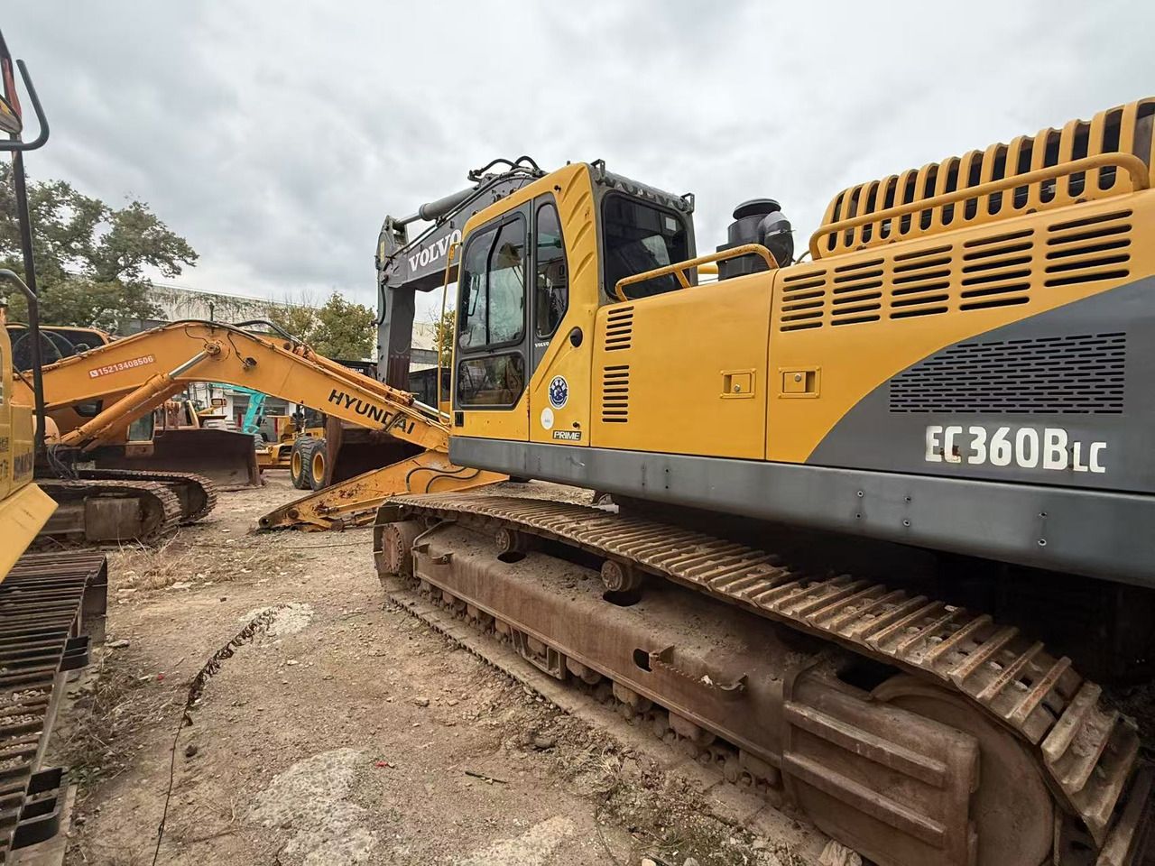 2018 Volvo EC360BLC crawler excavator, side view