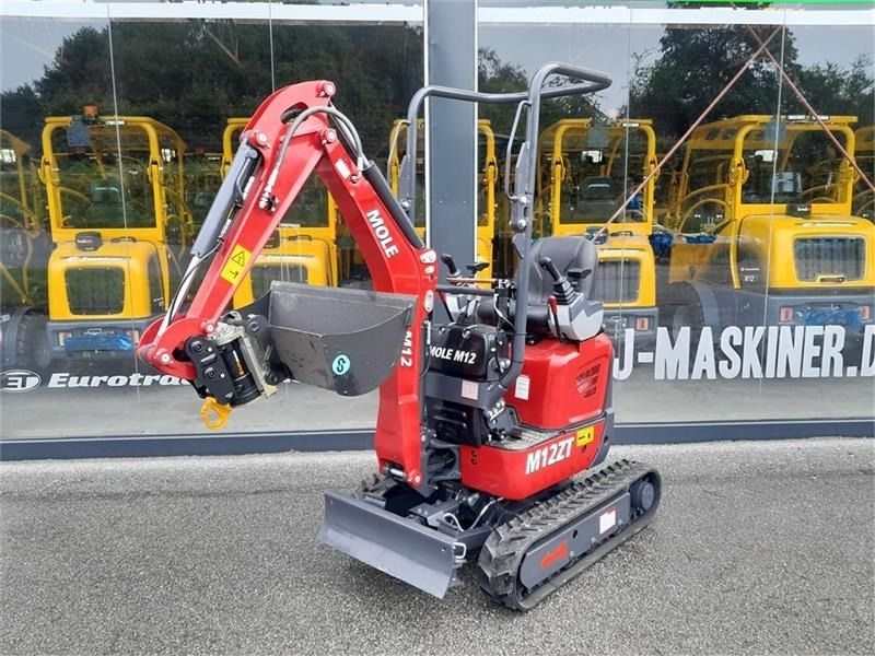Mole M12ZT mini excavator, side view