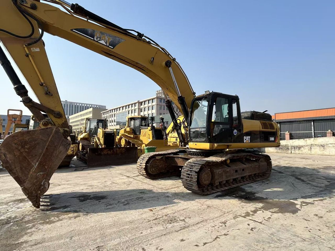 2018 Caterpillar 336D crawler excavator, side profile view